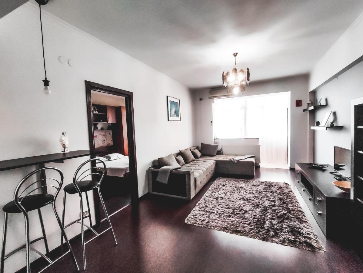 Parliament 1Br Apartment W Self Check In 부쿠레슈티 외부 사진