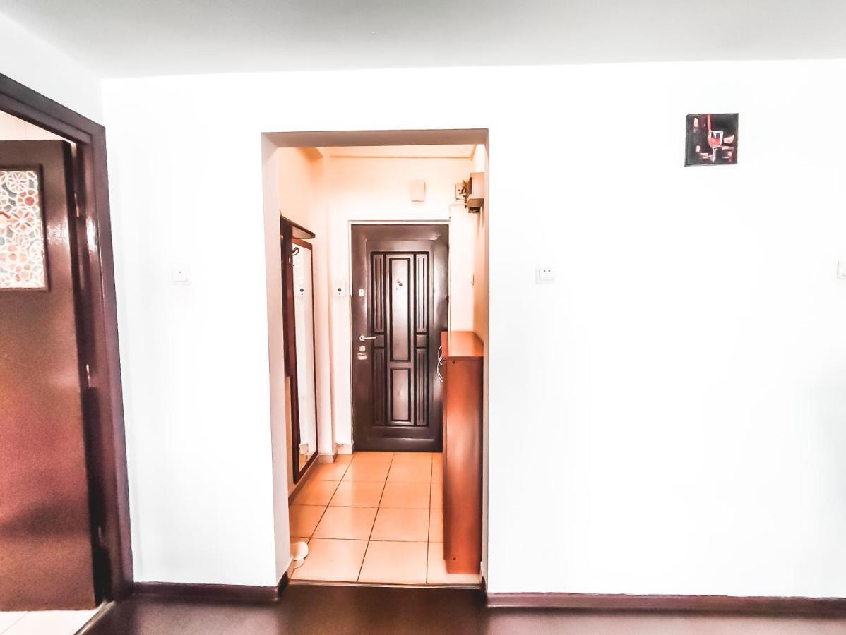 Parliament 1Br Apartment W Self Check In 부쿠레슈티 외부 사진