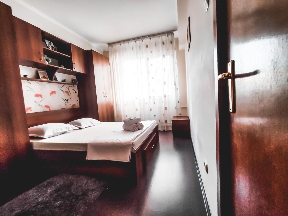 Parliament 1Br Apartment W Self Check In 부쿠레슈티 외부 사진
